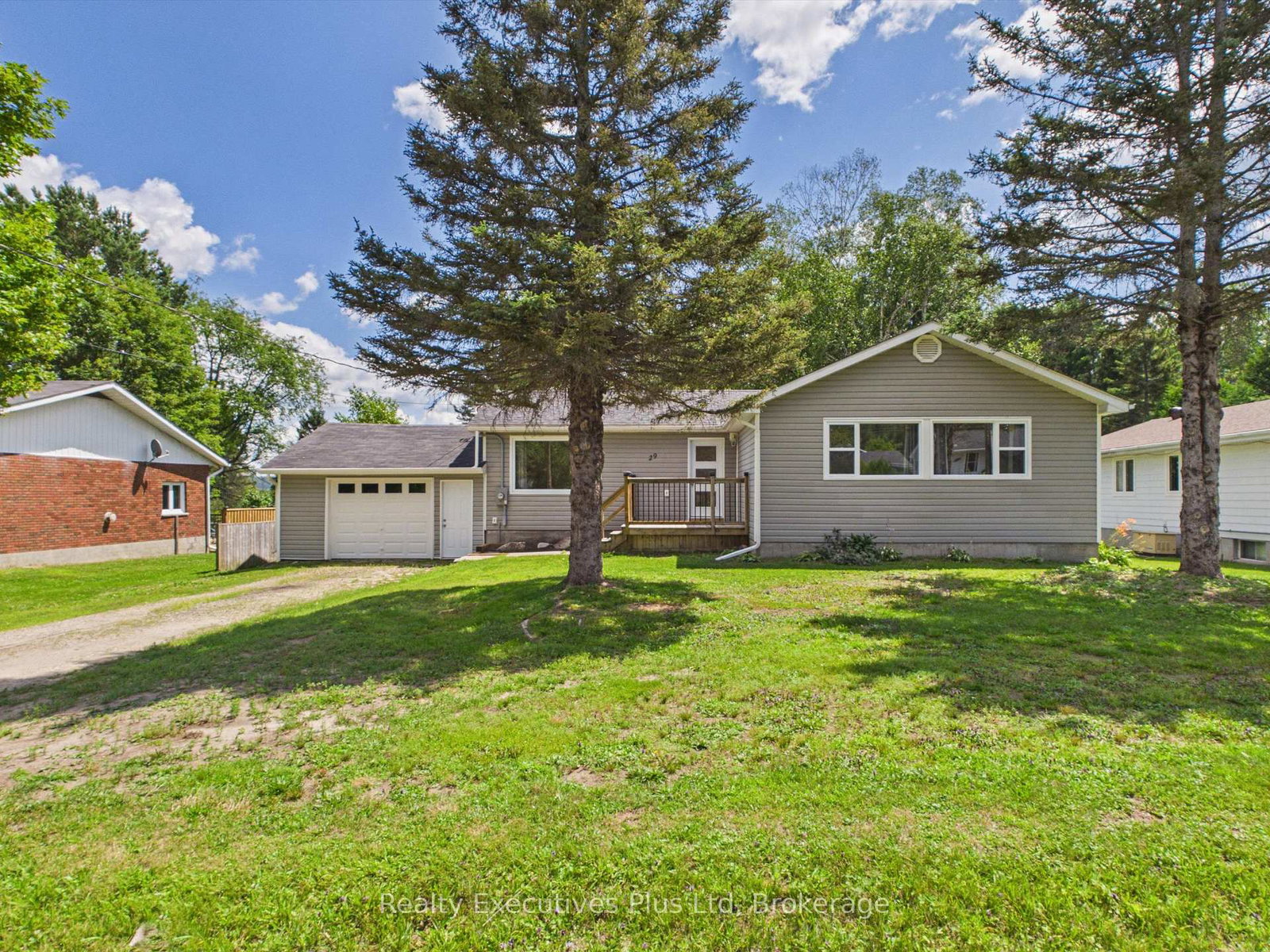 29-queen-street-sundridge-ontario-x13620374