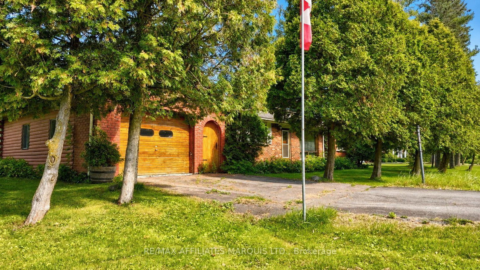 6254-94th-ave-danaher-avenue-south-glengarry-ontario-x13620520