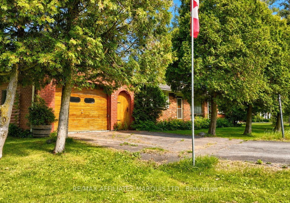 6254-94th-ave-danaher-avenue-south-glengarry-ontario-x13620520