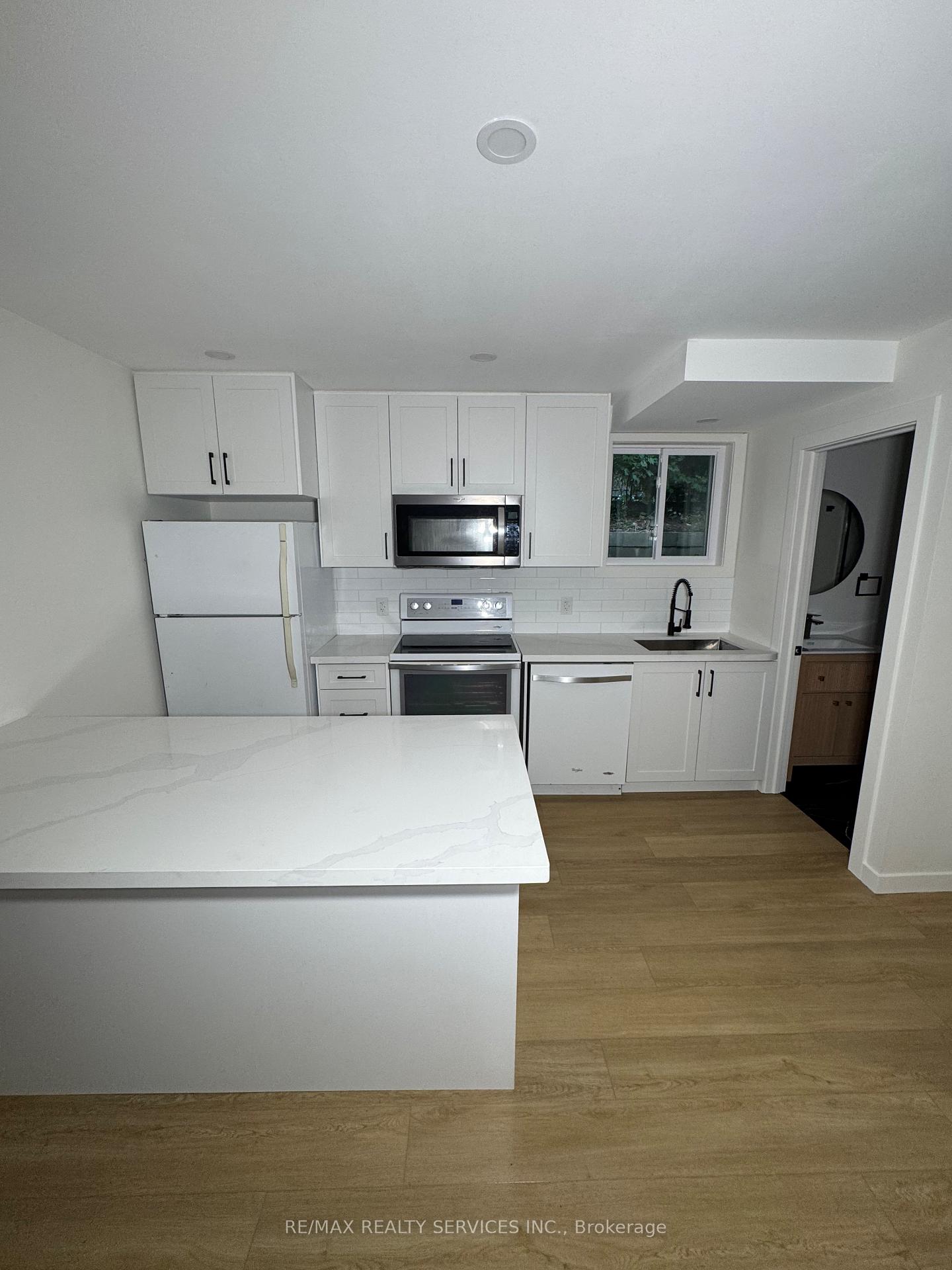 16-east-avenue-brantford-ontario-x13620854