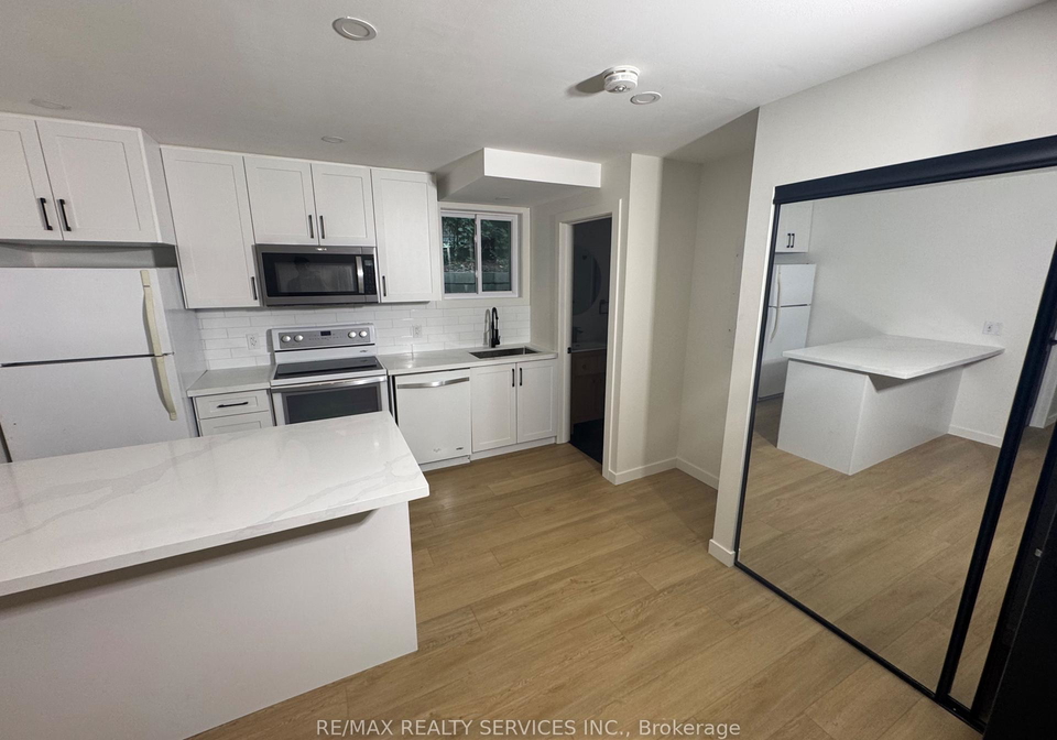 16-east-avenue-brantford-ontario-x13620854