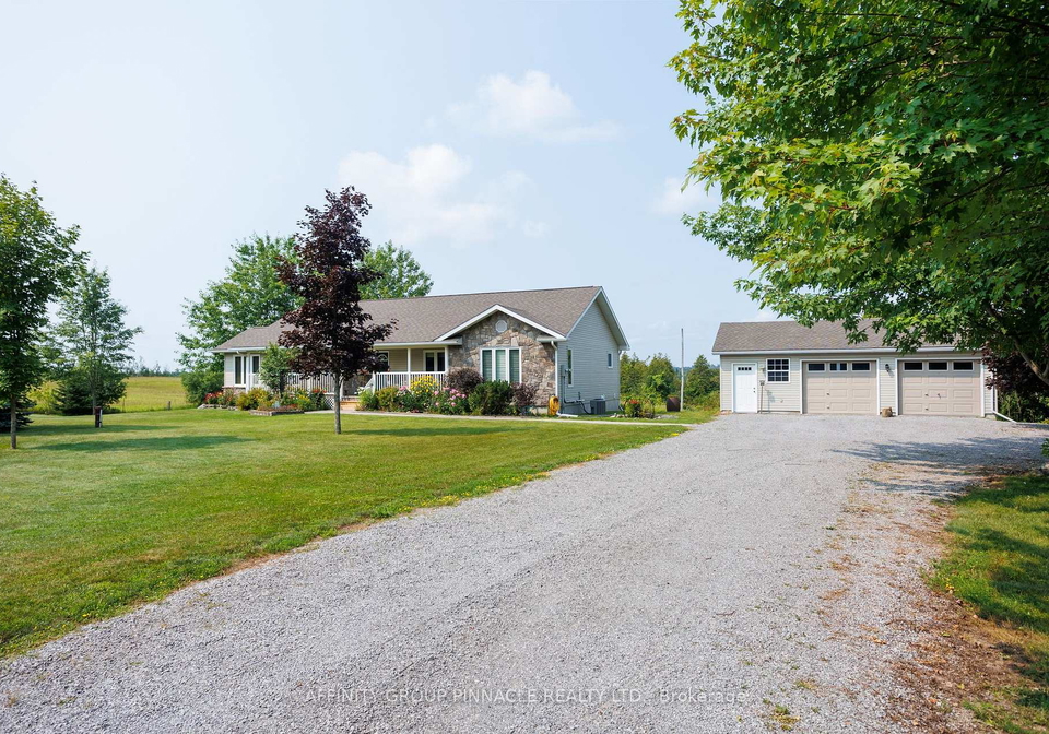 243-fairbarin-road-kawartha-lakes-ontario-x13620886