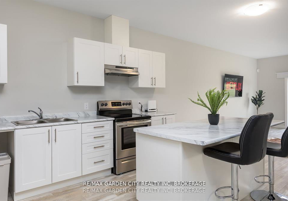 34-bounty-avenue-thorold-ontario-x13621070