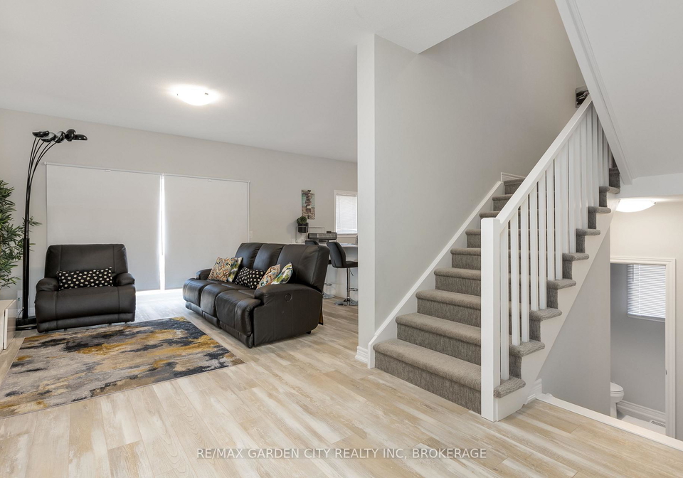 33-bounty-avenue-thorold-ontario-x13621072