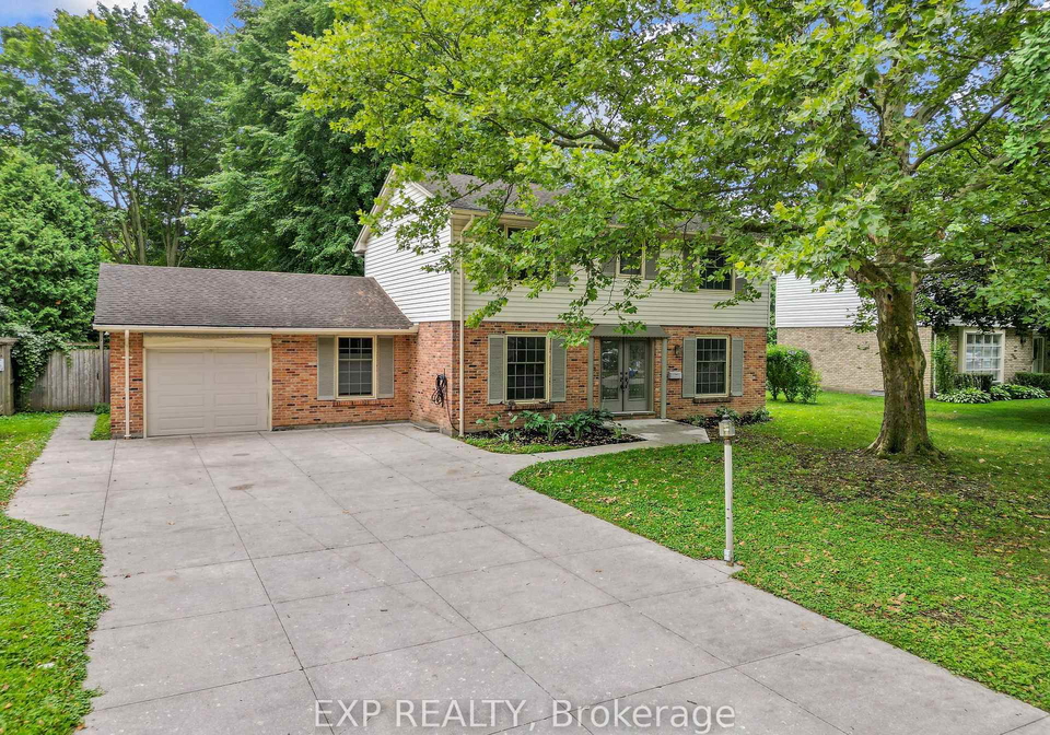 42-queen-mary-crescent-london-north-ontario-x13621176