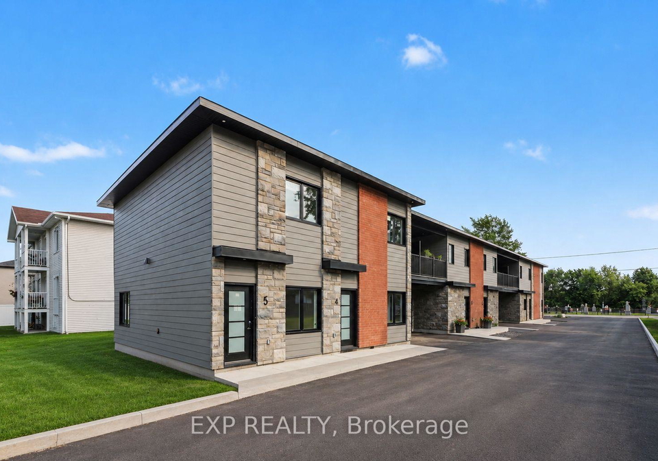 1089-notre-dame-street-russell-ontario-x13621288