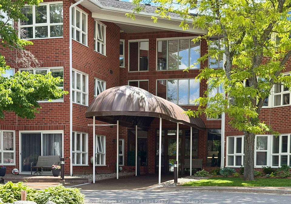 4-heritage-way-kawartha-lakes-ontario-x13621294