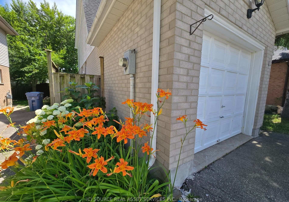 90-cole-road-guelph-ontario-x13621312