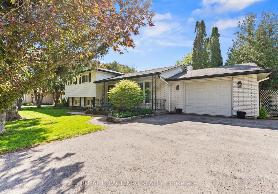21-upper-canada-drive-niagara-on-the-lake-ontario-x13621438