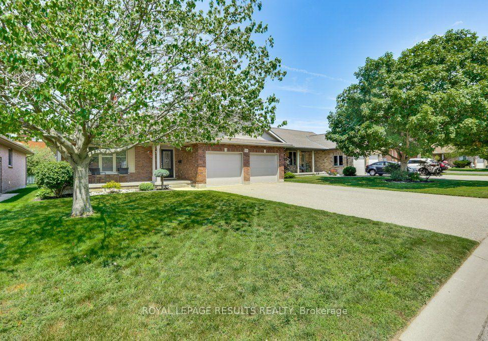 126-glendale-drive-tillsonburg-ontario-x13621456