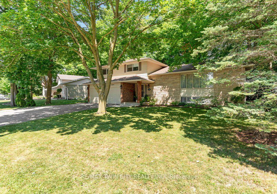 11-grey-owl-drive-woolwich-ontario-x13621742