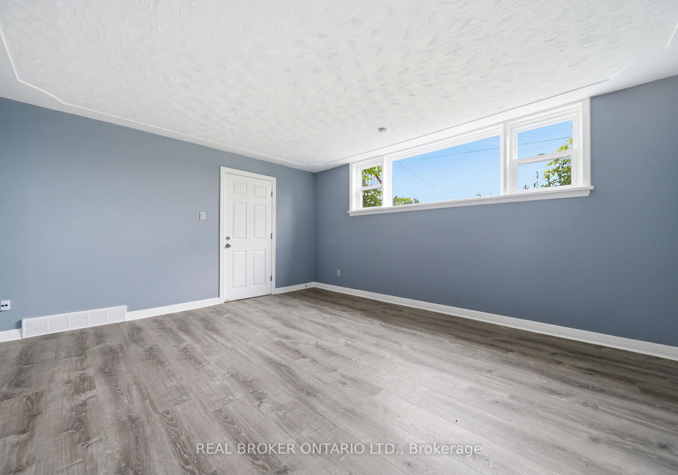293-highland-road-e-kitchener-ontario-x13621760