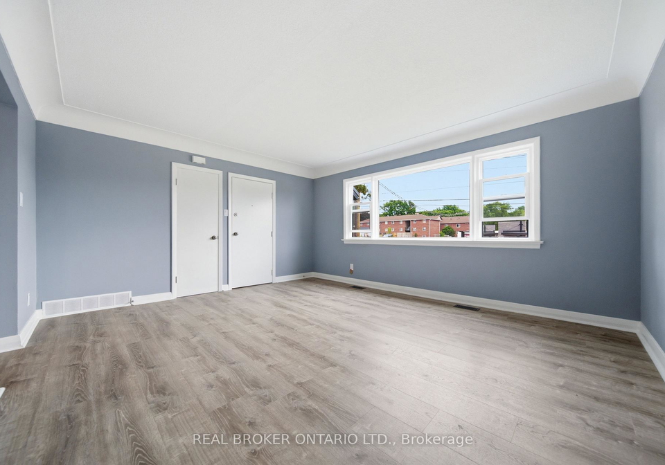 293-highland-road-e-kitchener-ontario-x13621762