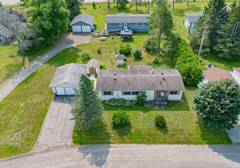 1064-eighth-lane-minden-hills-ontario-x13621774