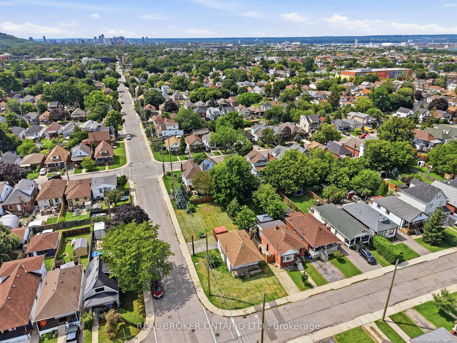 67-huxley-avenue-n-hamilton-ontario-x13621782