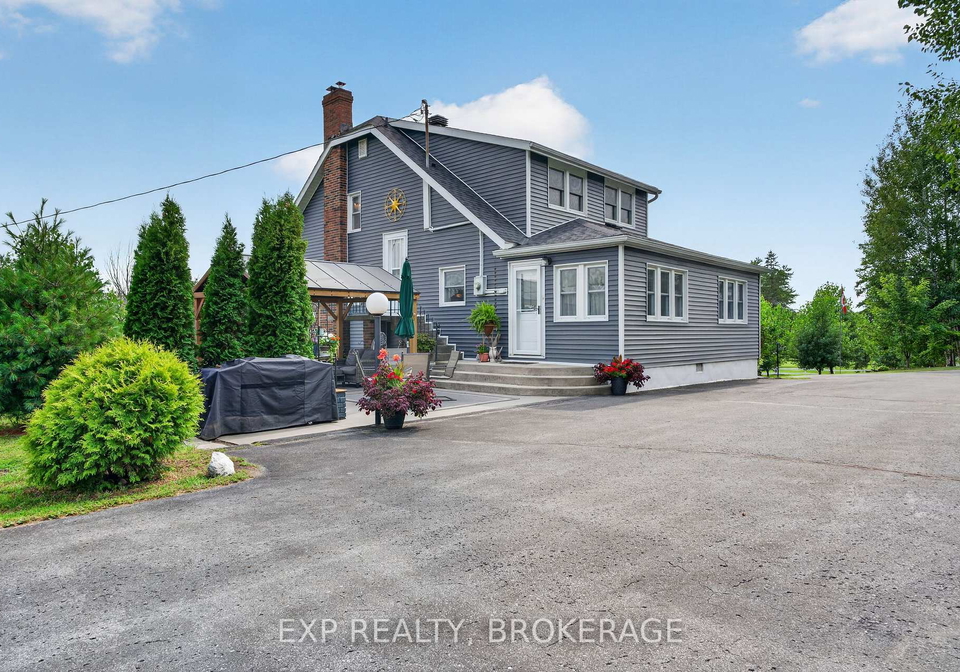 4682-county-2-road-front-of-leeds-seeleys-bay-ontario-x13622044
