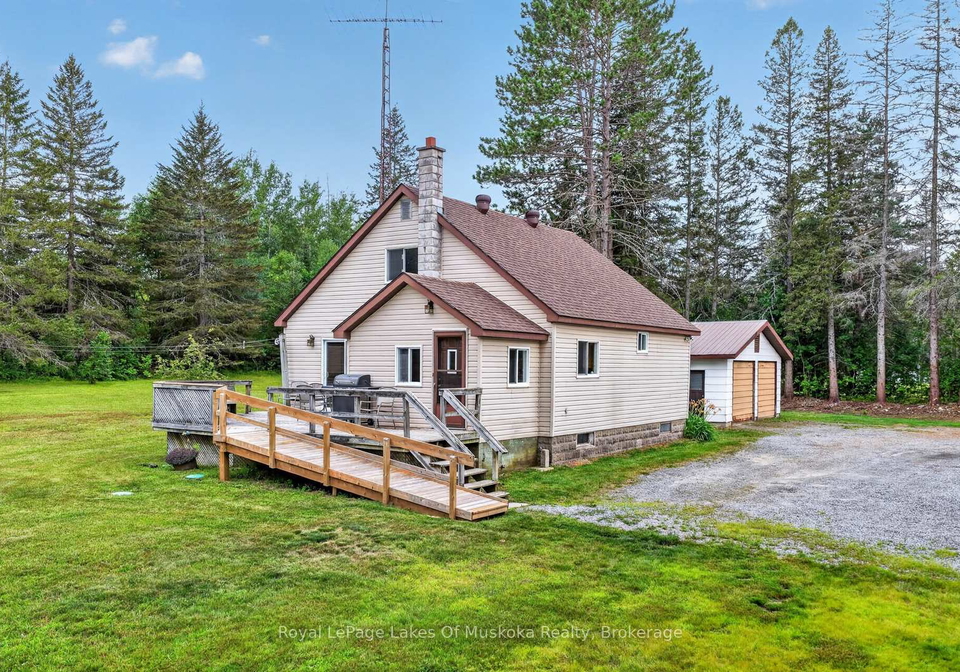 1857-highway-518-highway-kearney-ontario-x13622054