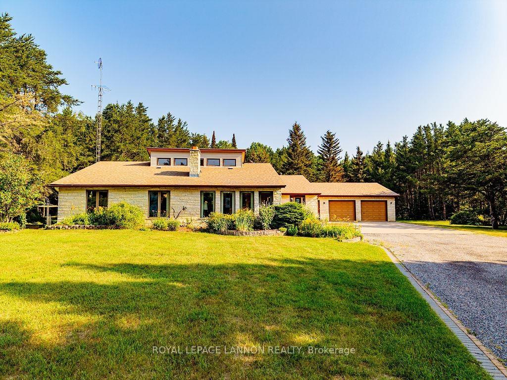 4600-mapleward-rd-thunder-bay-ontario-x13622304