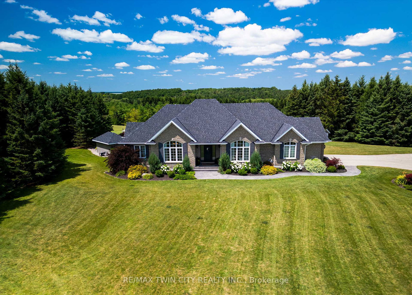 7118-wellington-road-11-mapleton-ontario-x13622366