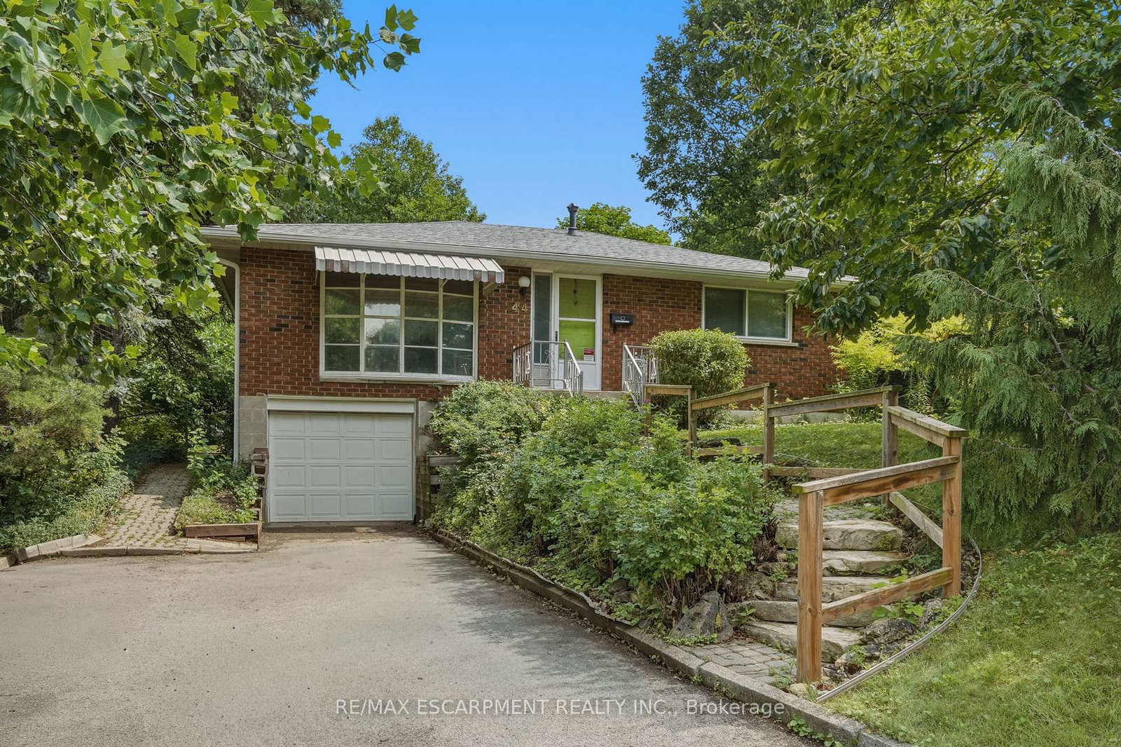 44-mcdonald-court-hamilton-ontario-x13622506