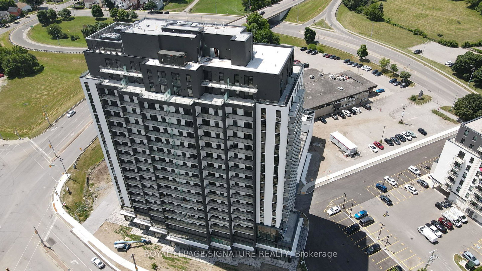 33-erie-avenue-brantford-ontario-x13622588
