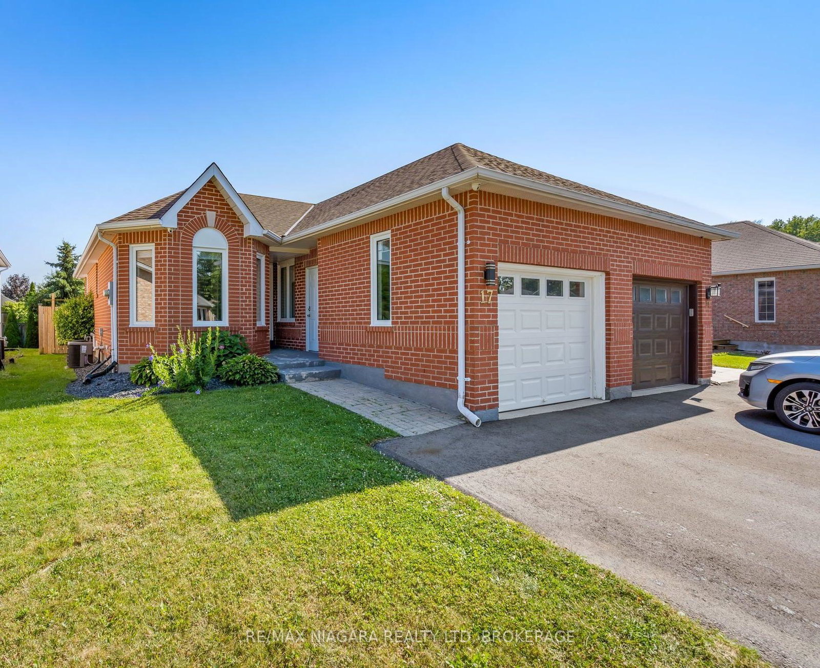 17-jackson-court-w-welland-ontario-x13622662
