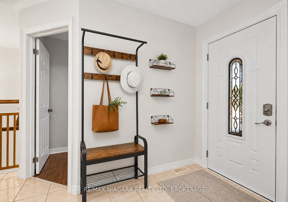 17-jackson-court-w-welland-ontario-x13622662