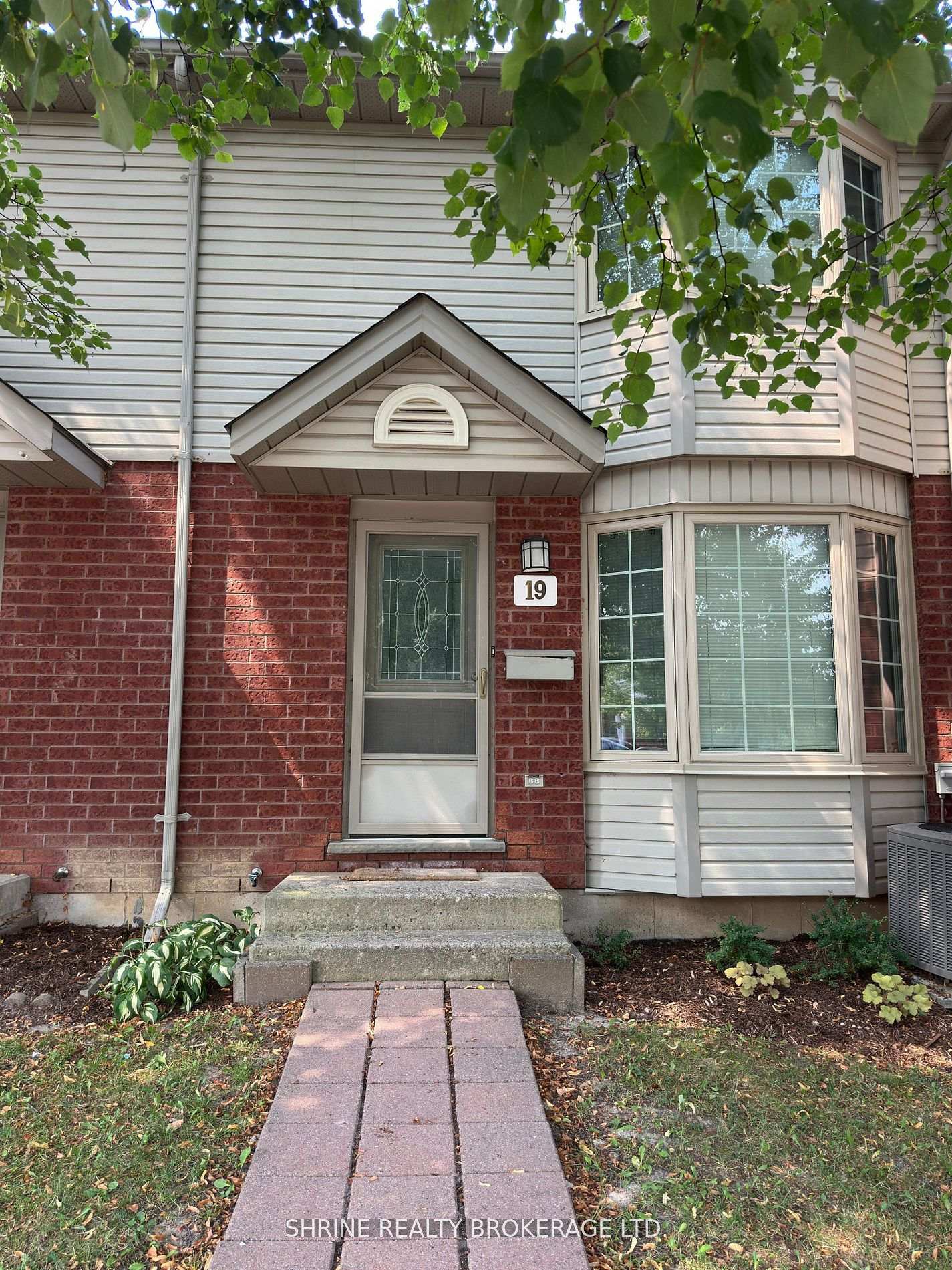 70-chapman-court-london-north-ontario-x13622706