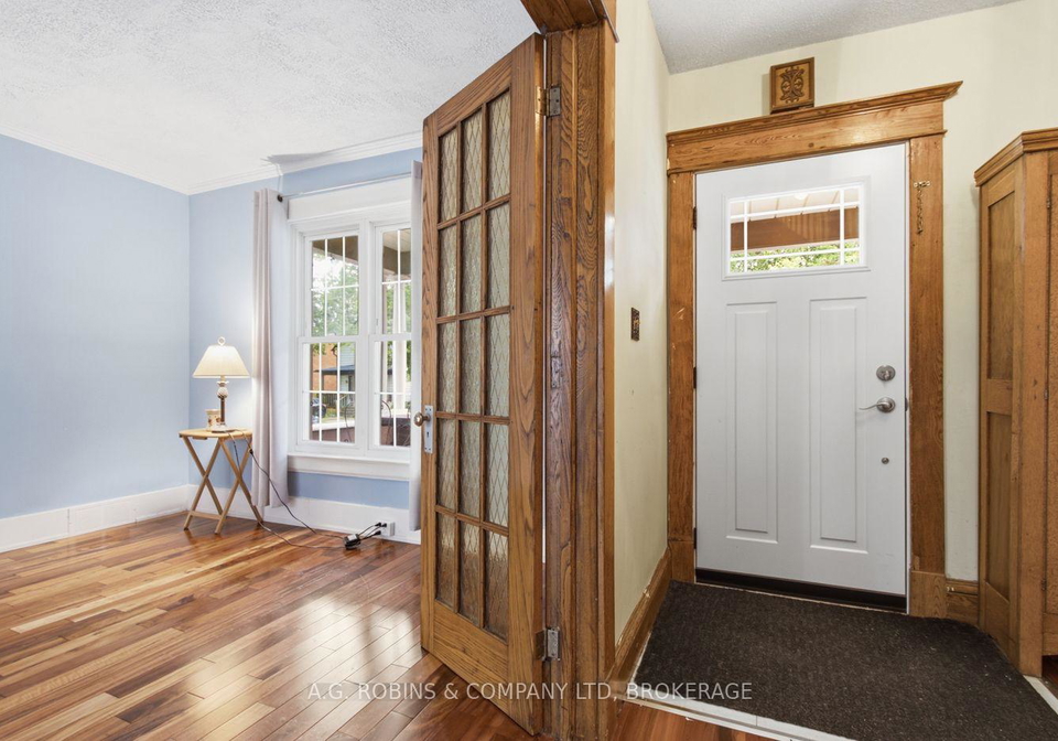 6345-barker-street-niagara-falls-ontario-x13622890