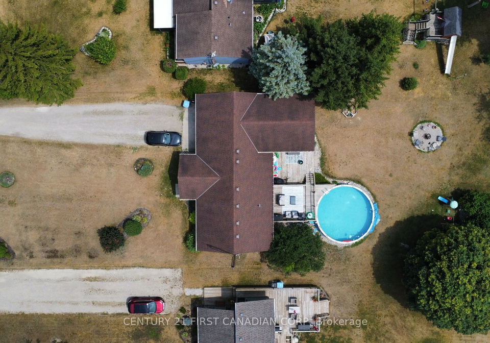 8319-goosemarsh-line-lambton-shores-ontario-x13622960
