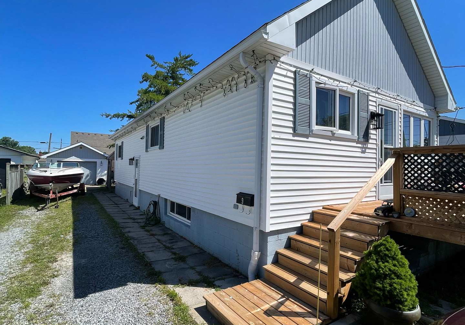 9-cambridge-avenue-st-catharines-ontario-x13622976