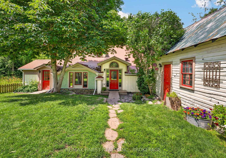 14005-front-road-loyalist-ontario-x13623006