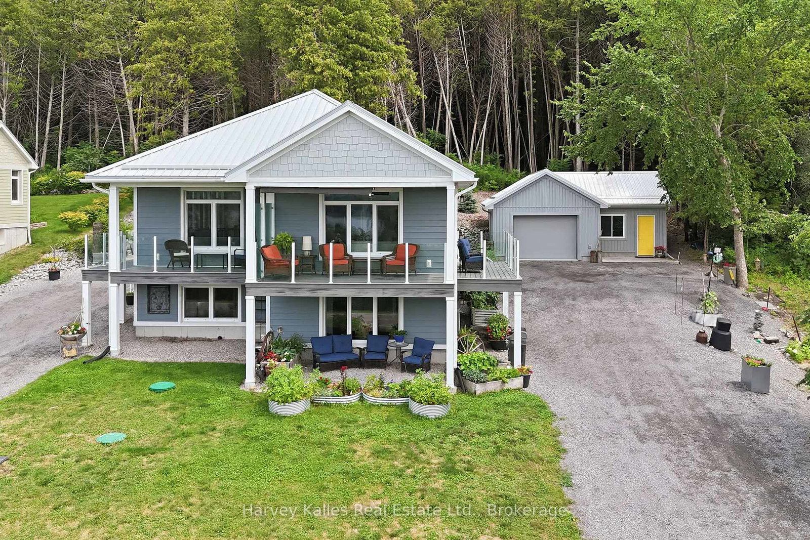 12399-loyalist-parkway-prince-edward-county-ontario-x13623200