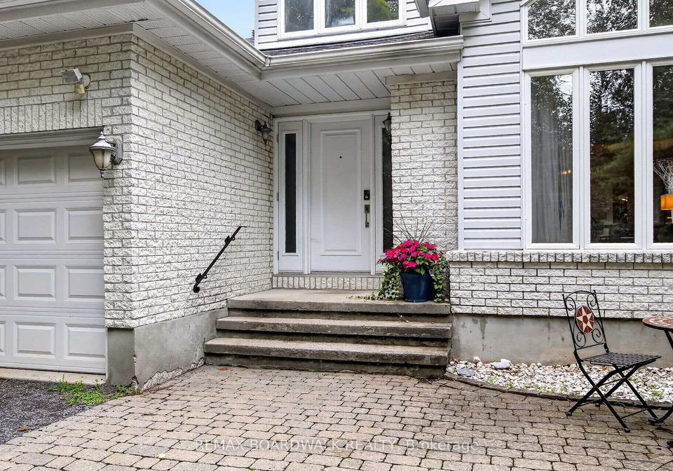 182-dewar-side-road-beckwith-ontario-x13623312
