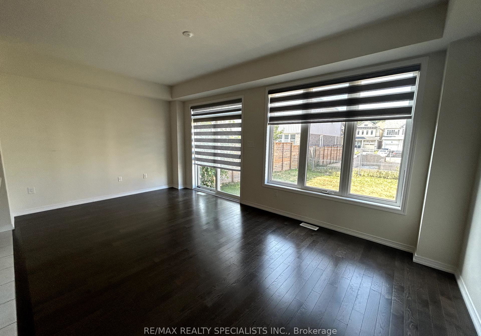 8749-sourgum-avenue-niagara-falls-ontario-x13623322