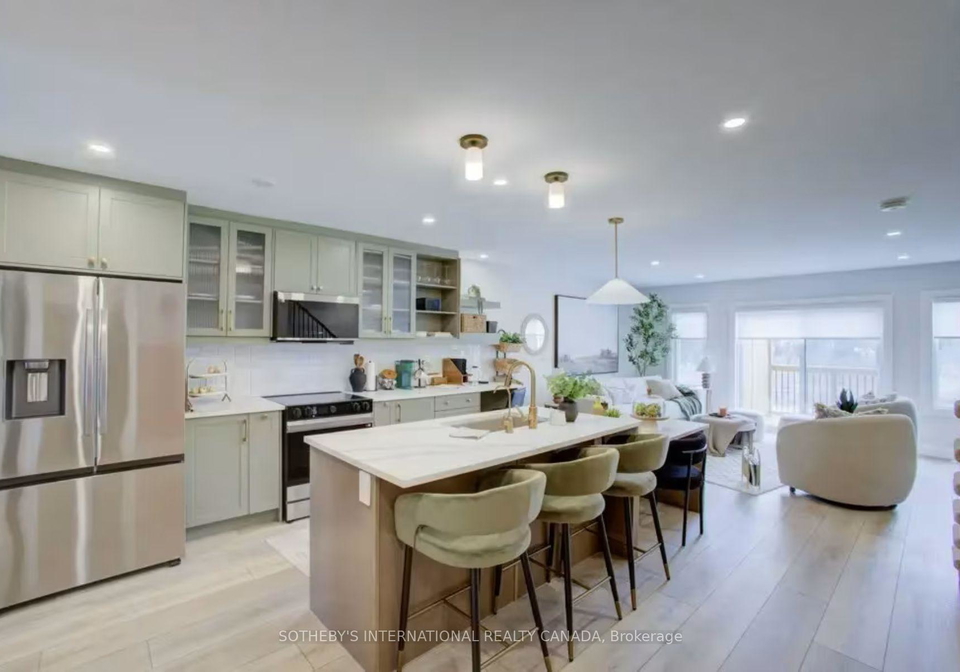 102-bur-oak-common-cambridge-ontario-x13623436