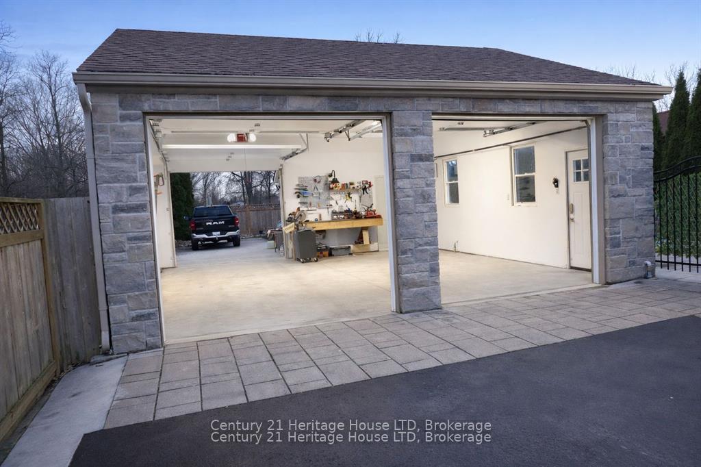 6021-montrose-road-niagara-falls-ontario-x13623498