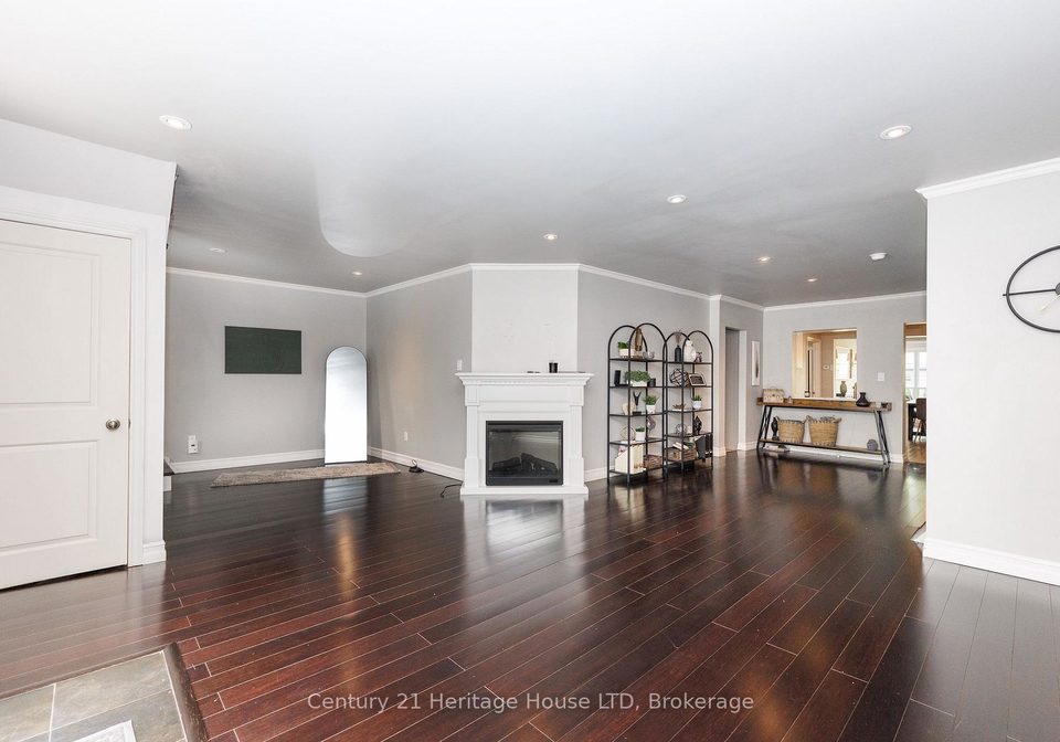 6021-montrose-road-niagara-falls-ontario-x13623498