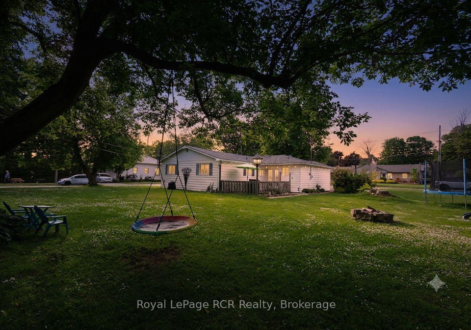 223-division-street-south-bruce-peninsula-ontario-x13623512