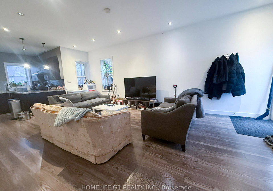 286-hunter-street-w-hamilton-ontario-x13623856