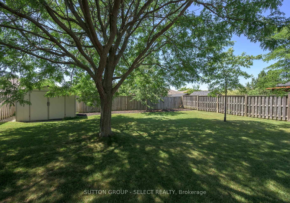 2021-lumb-court-london-north-ontario-x13623870