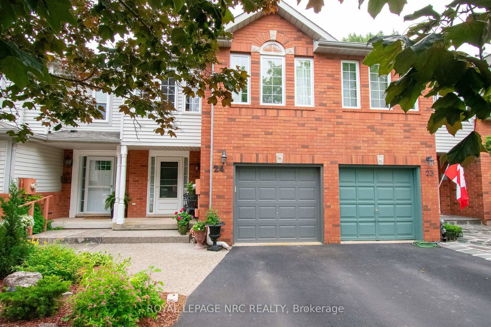 24-walker-court-grimsby-ontario-x13624016