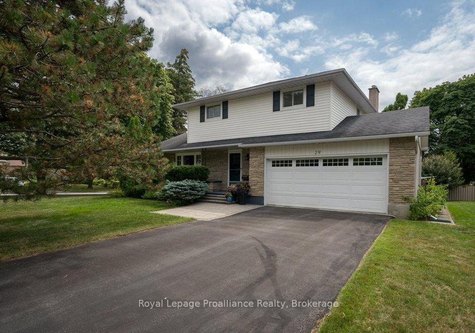 29-hope-crescent-belleville-ontario-x13624070