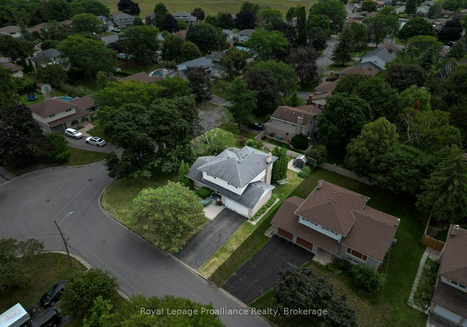 29-hope-crescent-belleville-ontario-x13624070