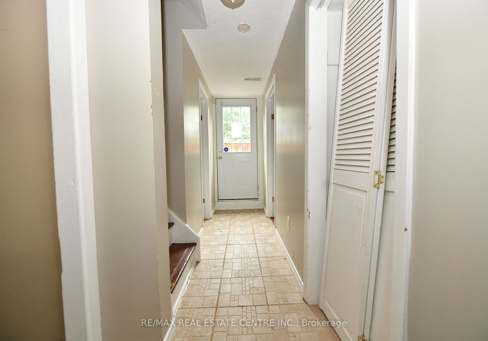 37-ebury-crescent-london-south-ontario-x13624120