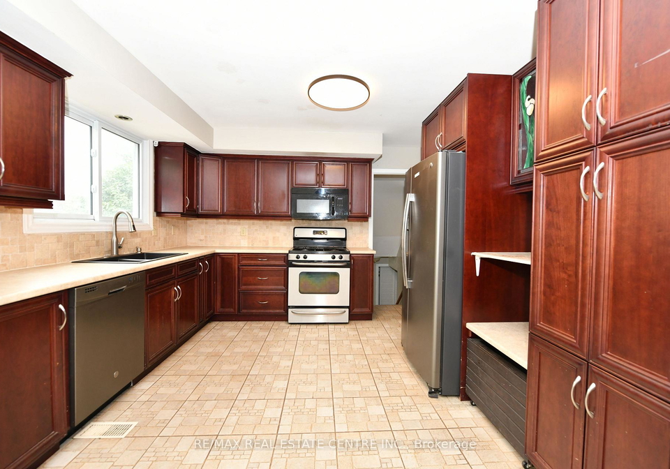 37-ebury-crescent-london-south-ontario-x13624120