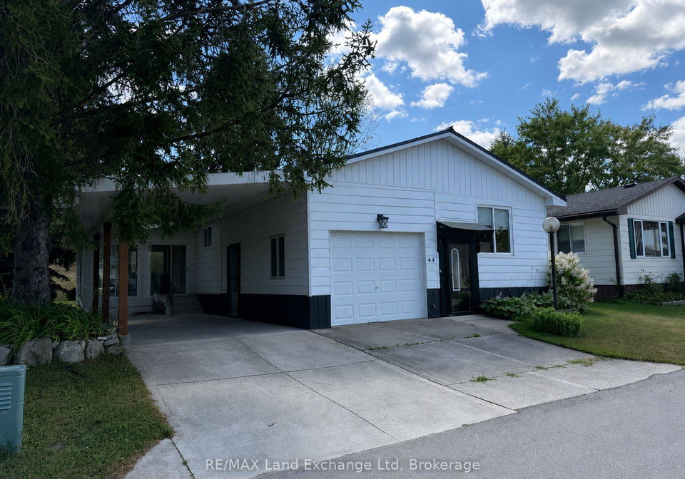 44-briarwood-crescent-north-huron-ontario-x13624176