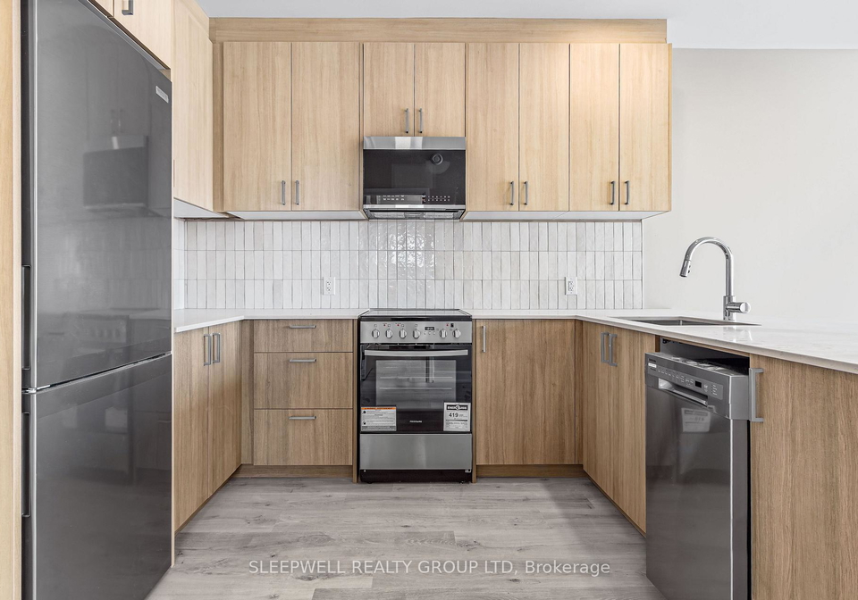 370-cambridge-street-n-ottawa-ontario-x13624252