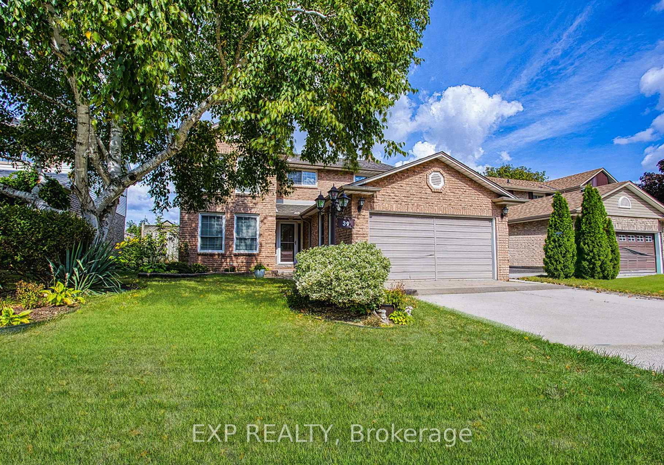 39-ainsworth-street-hamilton-ontario-x13624282