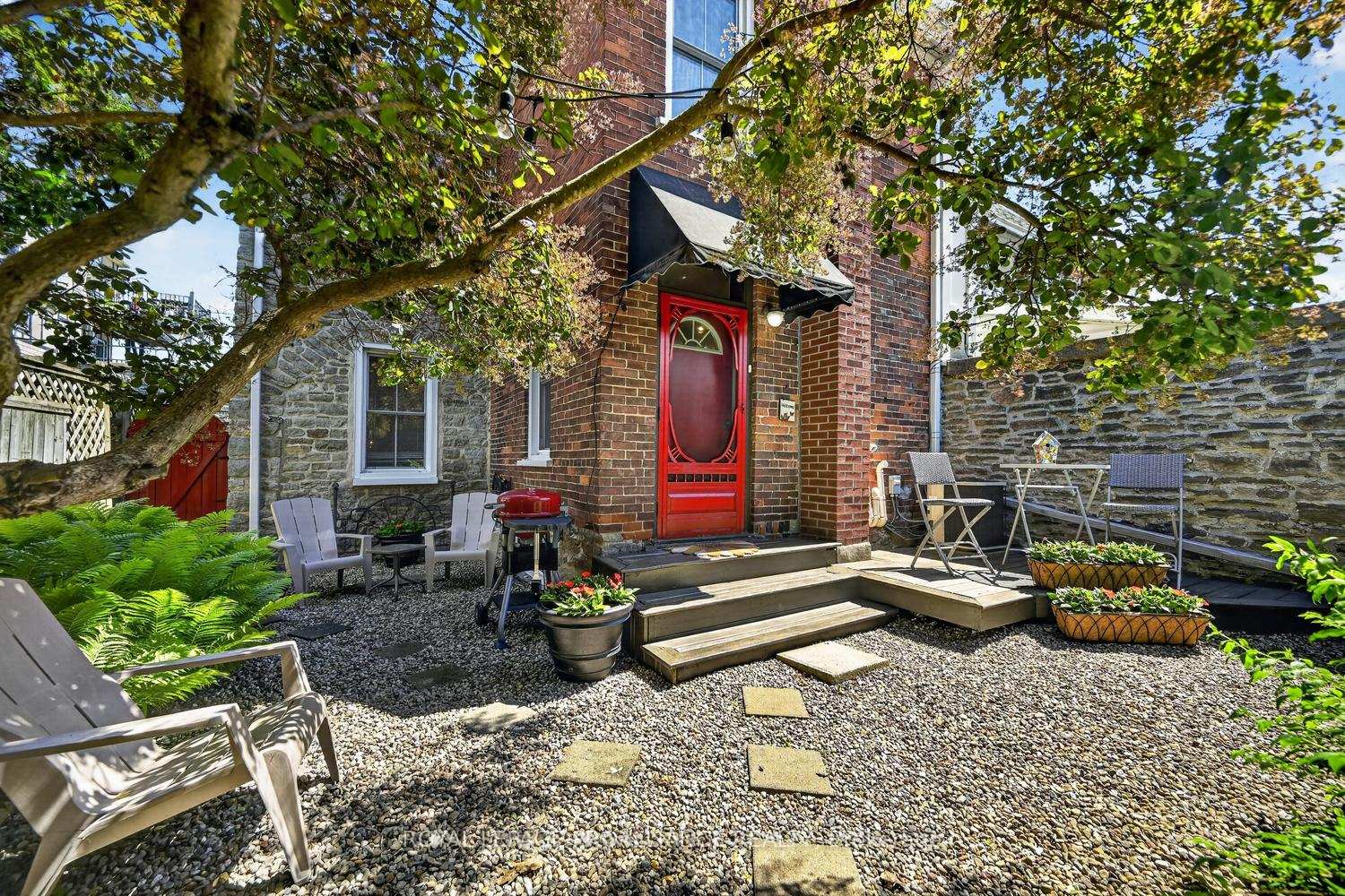 34-water-street-w-brockville-ontario-x13624380